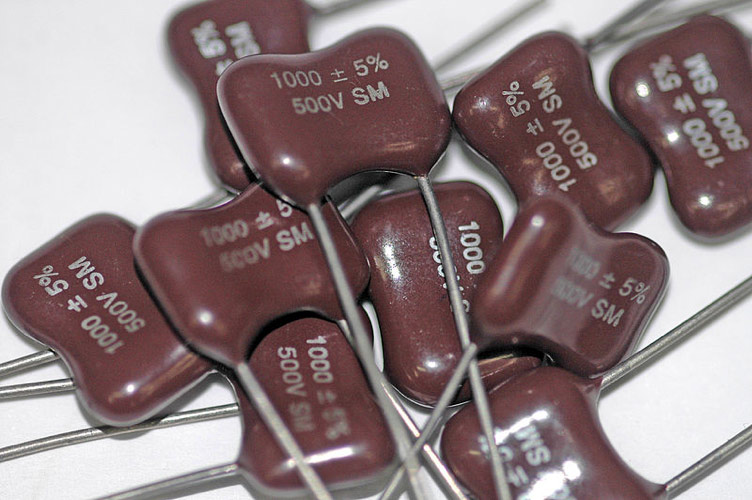 Silver mica capacitors Silver mica capacitors